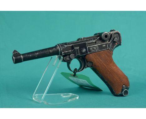 A Umarex Luger 'WWII limited edition' .177 cal CO2 air pistol, 'as new' with original box, as a post 1939 air weapon the rest