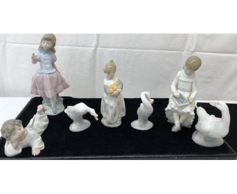 A quantity of Lladro &amp; Nao figures