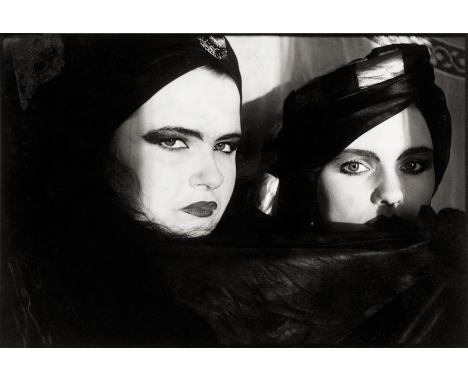 Marquardt, Sven -- Fashion. 1986. Vintage gelatin silver print. 20,8 x 30 cm. Signed and dated by the photographer in pencil 