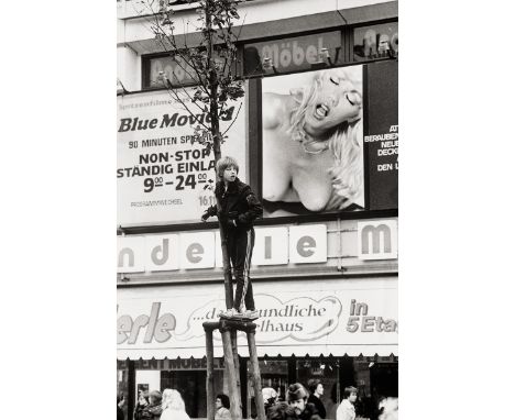 Krolow, Wolfgang -- Ku'damm Eck, Berlin. 1980s. Vintage gelatin silver print. 40 x 27,3 cm. Signed by the photographer in pen