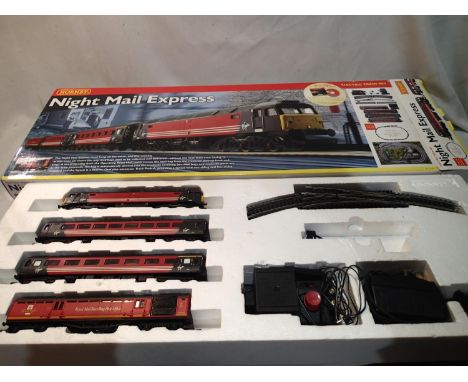 Hornby R1049 night mail express train set, comprising class 47 diesel 47844, with two MK2 coaches, all in Virgin livery, plus