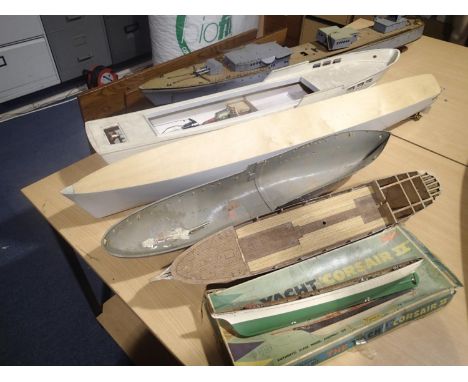 Six part built model boats, some fitted props etc, largest L: 145 cm, also plans, drawings, and parts for Thermopylae. Courie