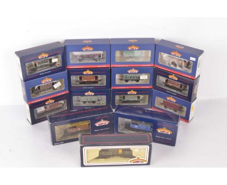 Bachmann OO Gauge BR Goods Wagons, all boxed, Brake Vans, 33-804 BR brown, 33-301C Toad Bauxite Westbury RU, 37-537C BR Bauxi