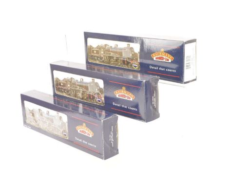 Bachmann OO Gauge SR N Class Steam Locomotives with Tenders, all three boxed, 32-160 1406 with slope sided tender, 32-153A 18
