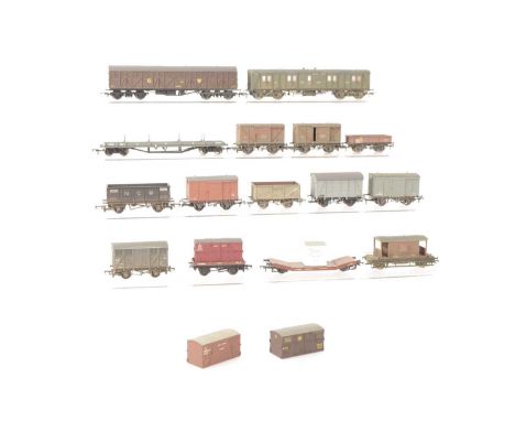 00 Gauge Wagons by various makers (18), including Hornby SR green Utility Van, GW brown Siphon H, Lowmac, NCB open wagon, Bac