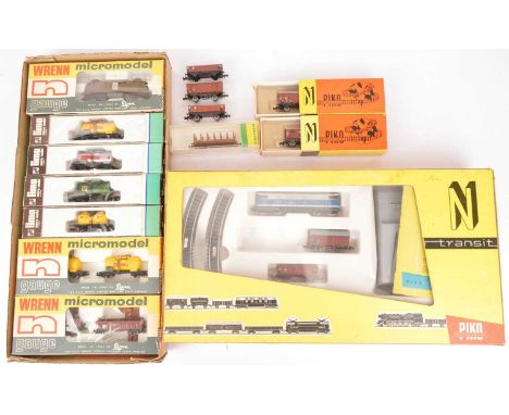 N Gauge Continental Outline Diesel Electric Locomotives and Freight Stock (14), boxed Piko 0653 diesel freight set, includes 