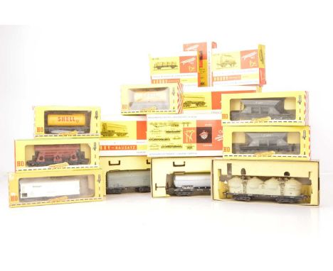 Fleischmann HO Gauge German Freight Stock (14),  all boxed, ready to run models, 1491 (hopper wagons (2), 1215 Shell tank wag