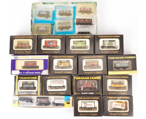 N Gauge British Outline Goods Wagons (22), mainly boxed, in various liveries, Graham Farish, private owner vans (6) one box m