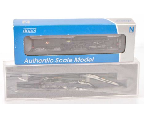 Dapol and Graham Farish by Bachmann N Gauge Steam Locomotives with Tenders, both cased Graham Farish model minus card sleeve,