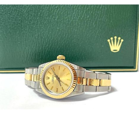 ROLEX Oyster Perpetual Damenarmbanduhr, Ref.-Nr. 67193, Automatik, Stahl / Gold; Durchmesser Gehäuse: ca. 24,0 mm, kurzes Ban