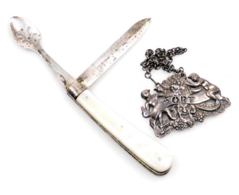 An Edward VII silver and mother of pearl orange peeler and fruit knife, William Nowell, Sheffield 1907, and an Elizabeth II s