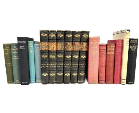 MILITARIA: Books, to include those on Churchill, The Great War, Stonewall Jackson, the Principles of War by Marshal Foch, (A 