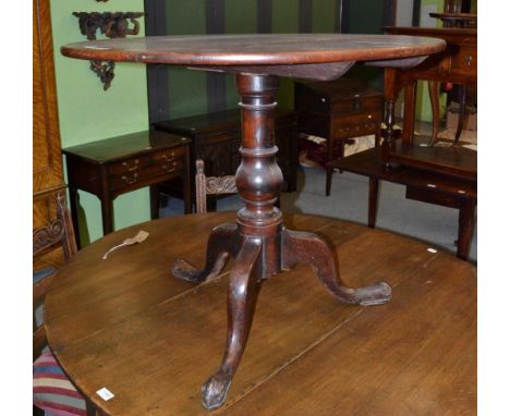 A Georgian oak tripod table 