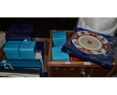 A quantity of Spode boxed Christmas and other collectable plates including Royal Worcester and Wedgwood examples (two boxes)