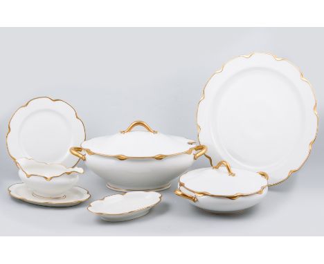 Limoges porcelain dinner service, Haviland & Co., shaped gilt outlines, comprising an oval vegetable tureen, width 33cm, circ