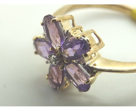 9ct gold fancy amethyst and diamond flower ring size M