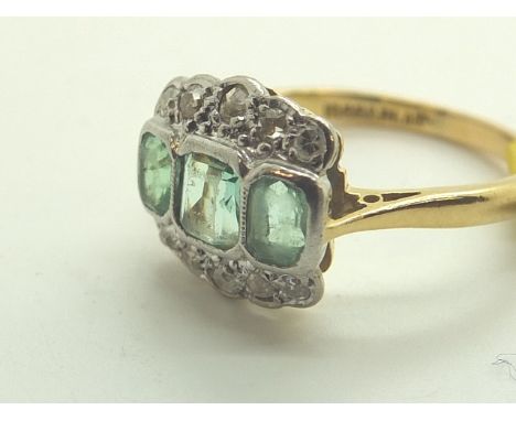 18ct gold and platinum vintage Art Deco emerald and diamond ring size L