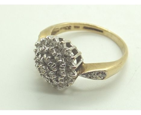 9ct gold diamond ring with 0.33 ct of diamonds size L