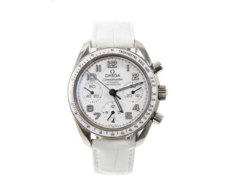 Ladies' Omega Speedmaster Automatic Chronometer wristwatch, serial number 85248765, the white enamel dial with three subsidia