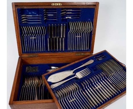 Extensive canteen of Edwardian silver cutlery (Birmingham 1907), maker Elkington &amp; Co, each piece with engraved armorial,