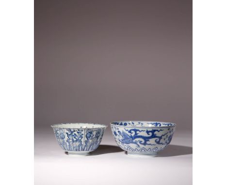 A CHINESE BLUE AND WHITE 'DRAGON' BOWL AND A KRAAK PORCELAIN BOWL 17TH AND 18TH CENTURY The larger bowl painted with striding