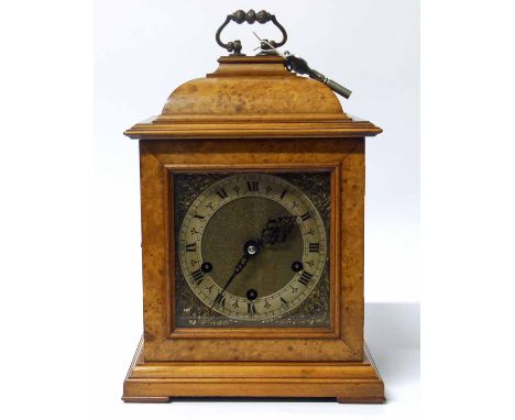 Smith's walnut cased 8-day bracket clock Unfortunately we are unable to do condition reports and extra images for our Interio