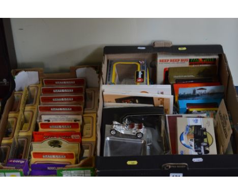 A QUANTITY OF BOXED DIECAST VEHICLES, to include Corgi Classics, Burago, Matchbox, including Volkswagen van, No.34, Budgie, L