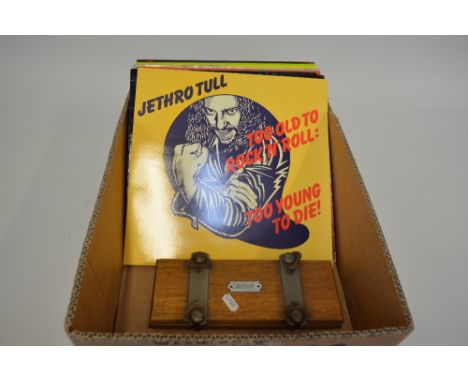 A SMALL QUANTITY OF LP'S, artists include Jethro Tull, The Siddeleys etc, together with a tie press