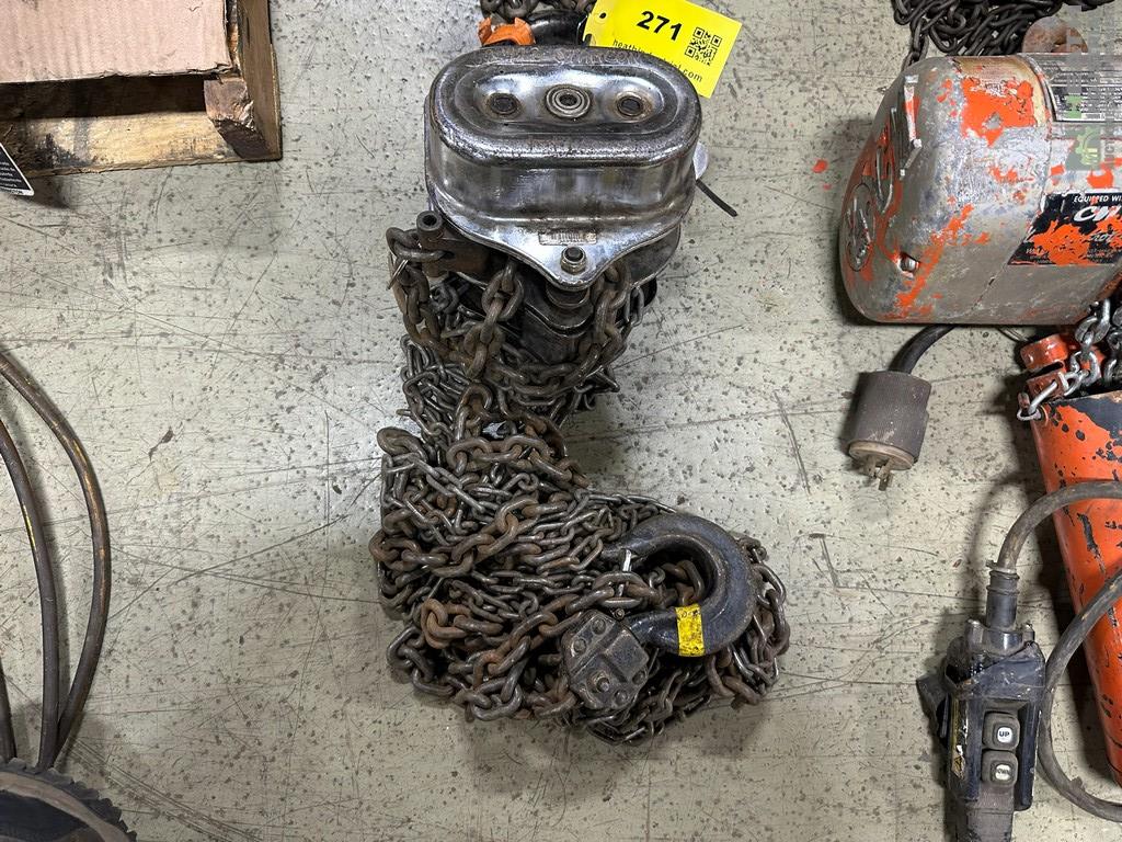 Lot 271