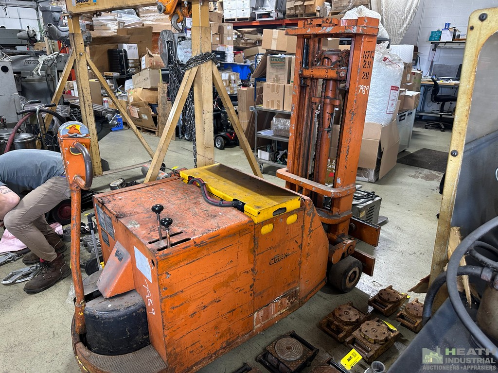 Lot 261