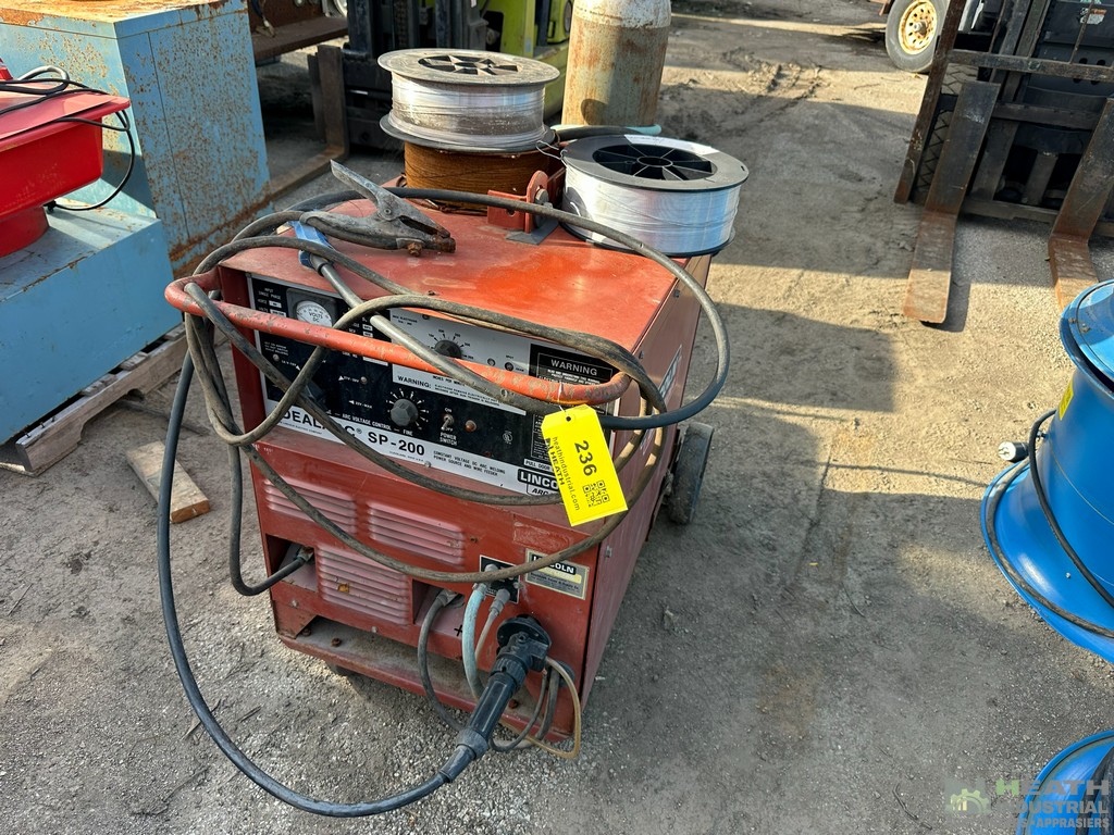 Lot 236
