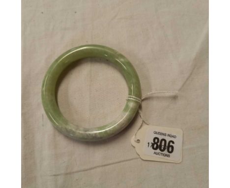 GREEN HARD STONE BANGLE