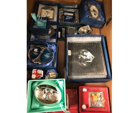 CARTON OF SILVER SCENES, PEWTER FRAMES &amp; TRINKET BOXES