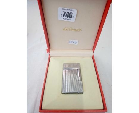 WHITE METAL DUPONT OF PARIS GAS LIGHTER IN BOX