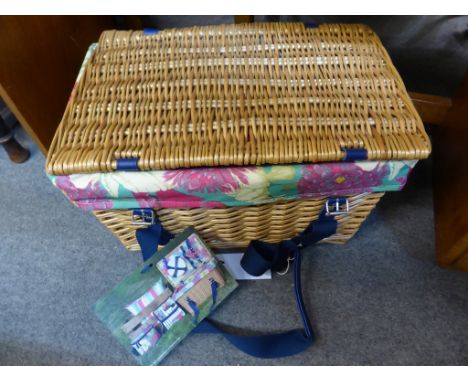 A brand new Summerhouse picnic hamper by Navigate.