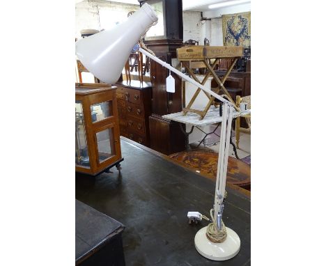 A Vintage Herbert Terry cream metal painted anglepoise lamp 