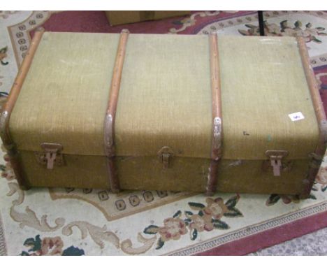An early 20th century steamer trunk: 90cm x 49cm. 