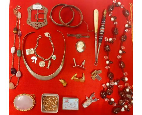Vintage costume jewellery to include silver items and a gold plated tie clip, 2 engraved silver hinged bangles, a cameo brooc