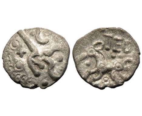 Dobunni ANTED silver unit. Obv: crude head right, pellet triads for hair, pellet in ring for eye, cross and pellet in ring be