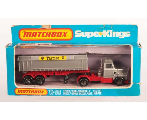 Matchbox Super Kings K18 Ford LTS Articulated Tipper Truck "Tarmac" - metallic silver tractor unit cab, clear windows, black 