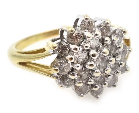 Diamond cluster ring stamped 14K Condition Report & Further Details size M-N3.8GM