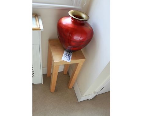 Hall lamp table 300mm x 300mm x 650mm complete with red vase 