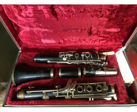 Corton clarinet with fitted case 