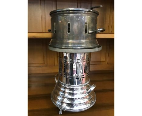 Silver plated samovar sat upon ball & claw feet supports 