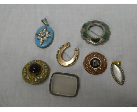 A silver Celtic-style circular brooch set malachite, Victorian pinchbeck brooch, enamelled locket pendant, etc