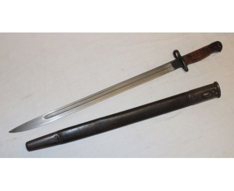 A First War 1907 pattern Lee Enfield bayonet in steel mounted leather scabbard