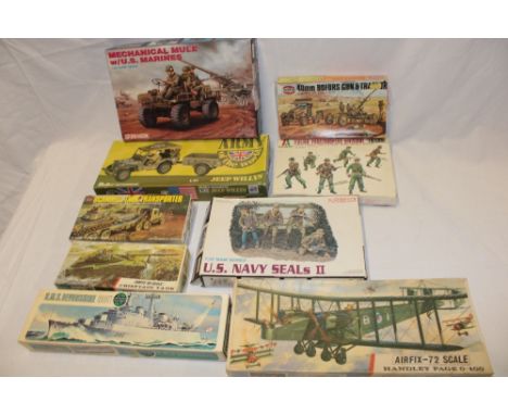 Various boxed model kits including Airfix Handley Page, Dragon US Marine's Mechanical Mule, Airfix 40mm Boffors Gun and Tract