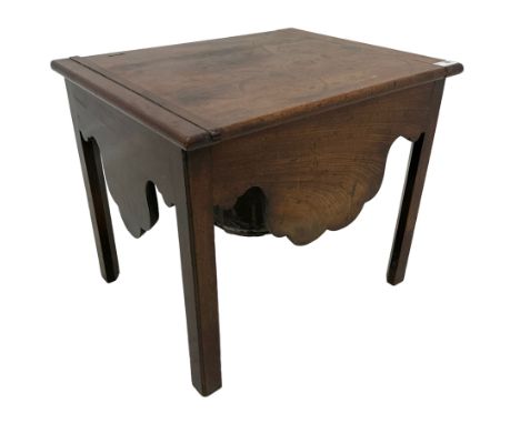 George III mahogany commode, hinged lid revealing metal basin, hidden by shaped aprons at each side, on square moulded suppor