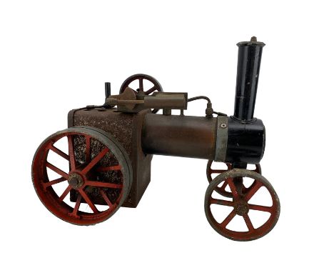 Mamod traction engine 