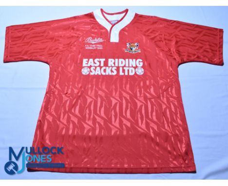 Bridlington Town FC home football shirt - 1993 FA Vase Final - Bukta / East Riding Sacks Ltd, Size 42/44, red, short sleeves 